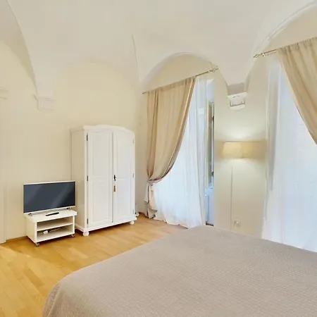 Palazzo De' Vecchi Couette-café 4*