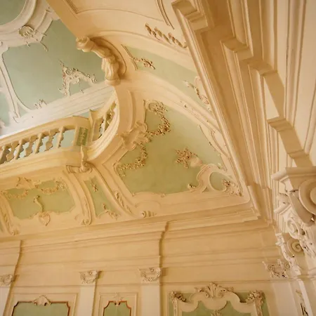 Palazzo De' Vecchi 3* シエーナ