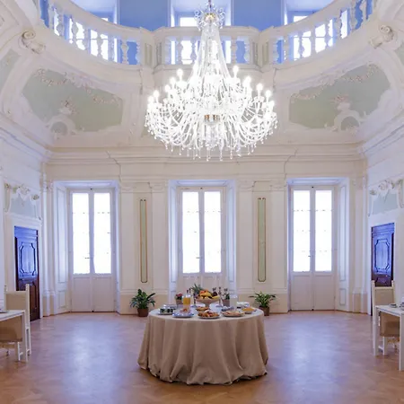 Palazzo De' Vecchi Frühstückspension 4*