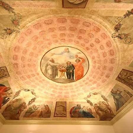 Oda ve Kahvaltı Palazzo De' Vecchi 4*