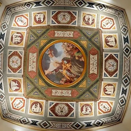Palazzo De' Vecchi Oda ve Kahvaltı 4*