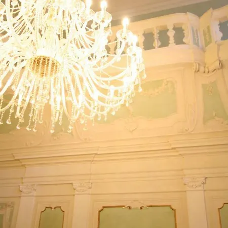 Palazzo De' Vecchi Alojamento de Acomodação e Pequeno-almoço 3*