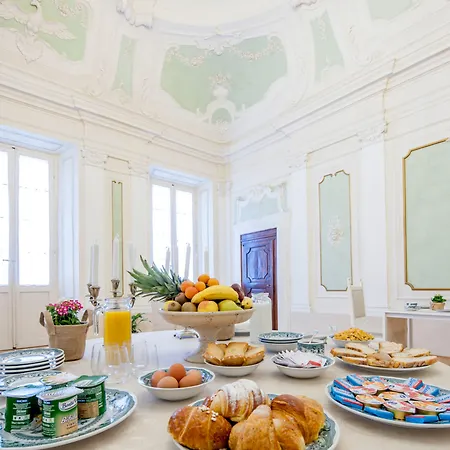 Palazzo De' Vecchi Siena