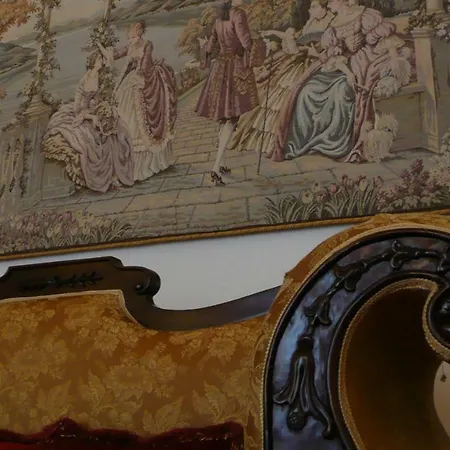 Palazzo De' Vecchi Сиена