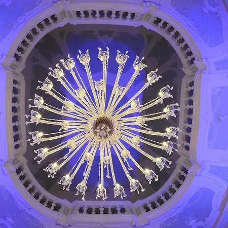 Alojamento de Acomodação e Pequeno-almoço Palazzo De' Vecchi 4*